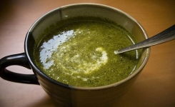 Cette soupe brûle les graisses et la cellulite