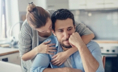 Certaines femmes préfèrent les hommes qui vont mal