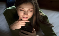 Pourquoi certains restent silencieux dans les groupes ?