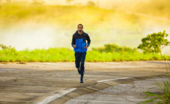 Quelle quantité de sport est nécessaire après une journée passée assis ?