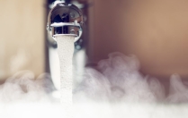 🚱 Pourquoi il ne faut pas utiliser l’eau chaude du robinet pour cuisiner ?