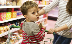 Pourquoi vous ne devriez pas tout donner à votre enfant tout ce qu'il demande