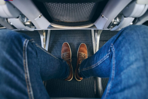 enlever ses chaussures lors d'un vol